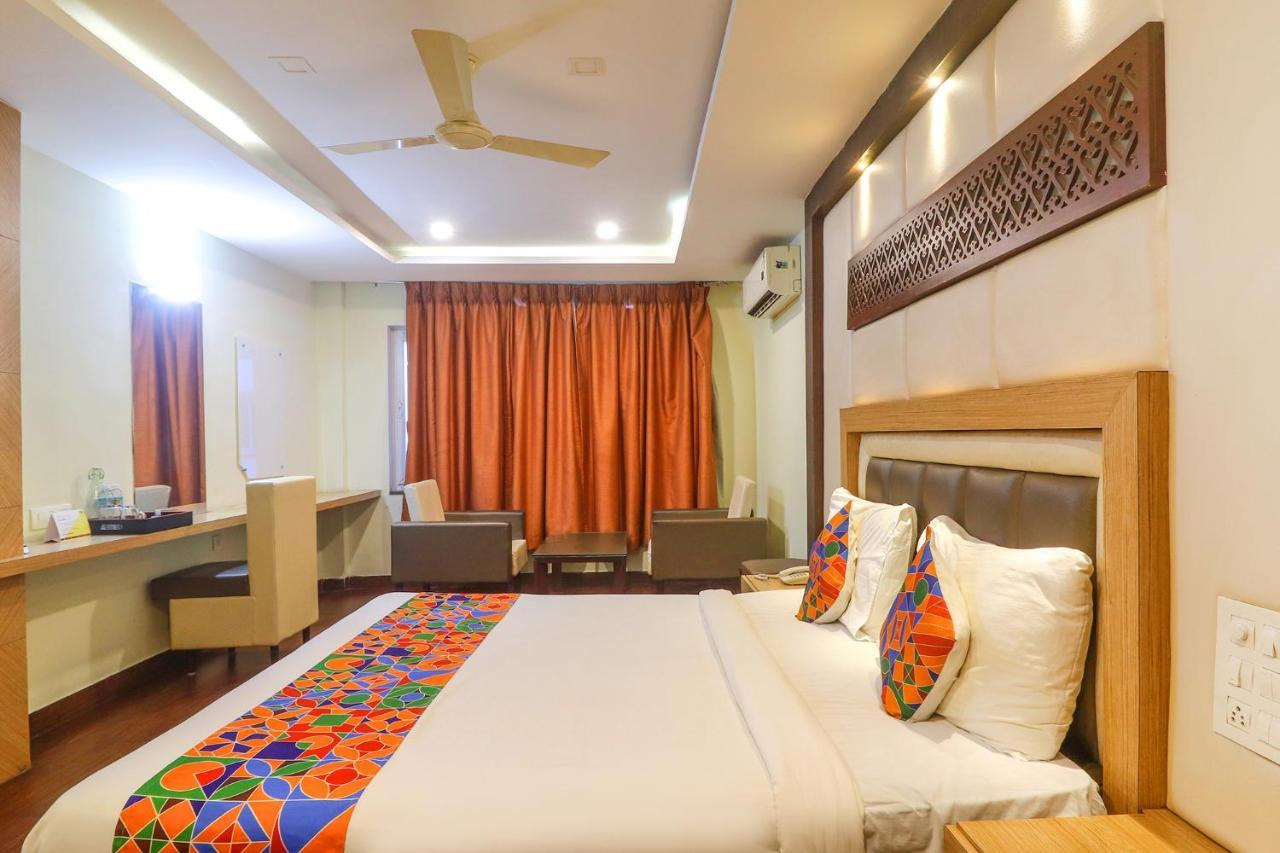 Fabhotel Keerthi'S Anupama - Nr Indira Gandhi Stadium Vijayawāda المظهر الخارجي الصورة