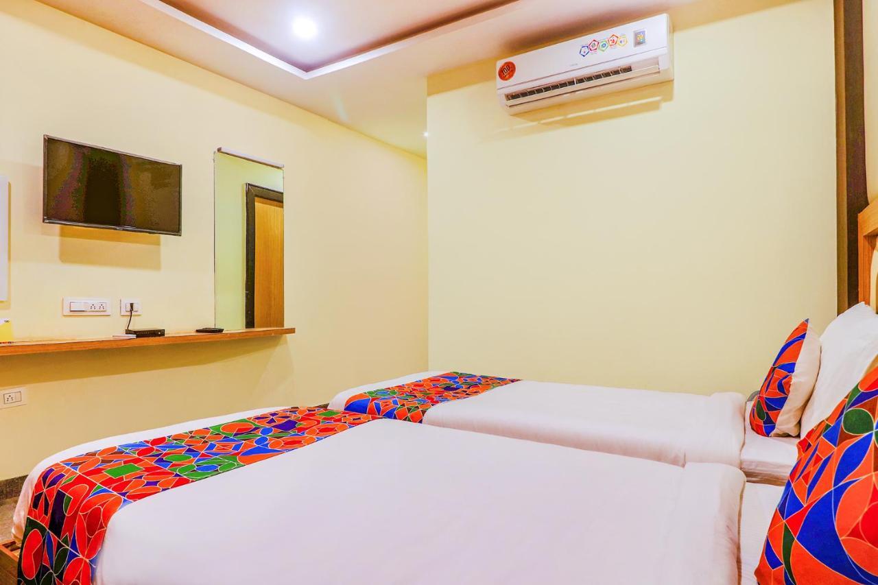 Fabhotel Keerthi'S Anupama - Nr Indira Gandhi Stadium Vijayawāda المظهر الخارجي الصورة