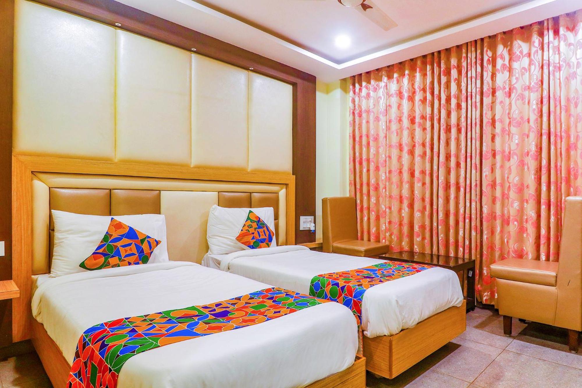 Fabhotel Keerthi'S Anupama - Nr Indira Gandhi Stadium Vijayawāda المظهر الخارجي الصورة