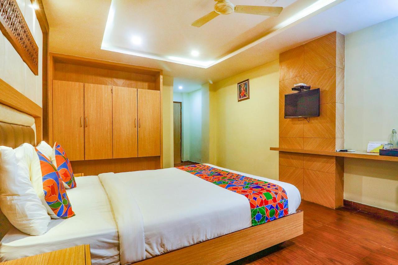 Fabhotel Keerthi'S Anupama - Nr Indira Gandhi Stadium Vijayawāda المظهر الخارجي الصورة
